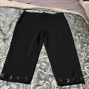 JM Collection Black Capris with Grommet Detail